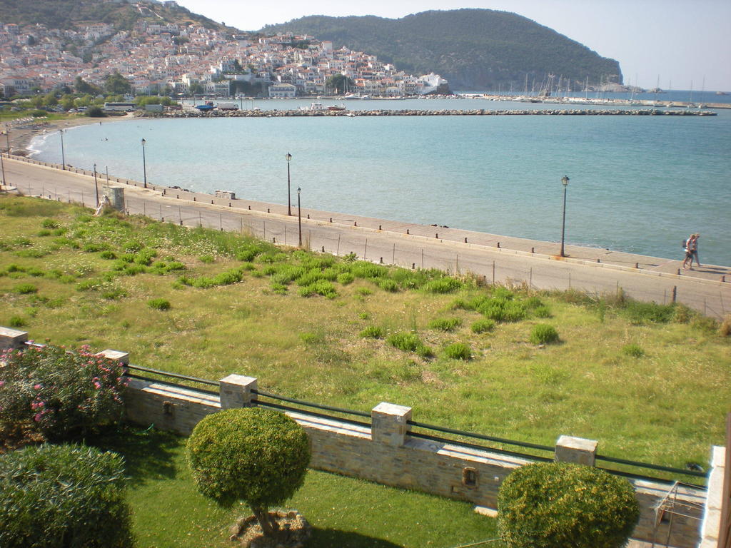 Antonios Apartment