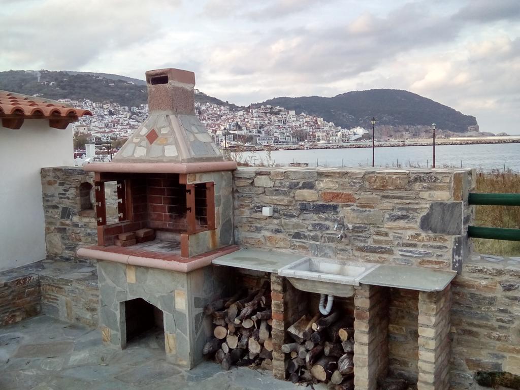 Antonios Skopelos Town